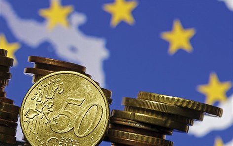 1 jewel time euro oikonomia eurozoni europaiki enosi