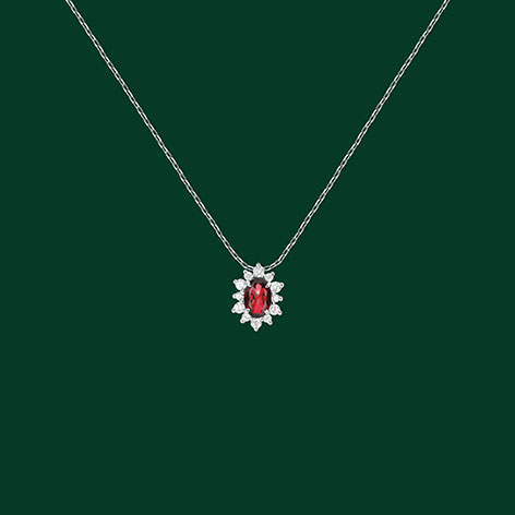 LiveDiamondNecklace